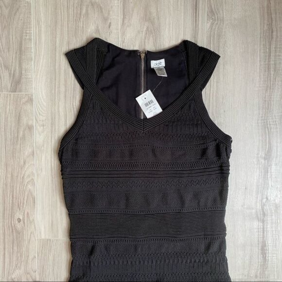 Cache Black Cocktail Bodycon Dress - Picture 2 of 14